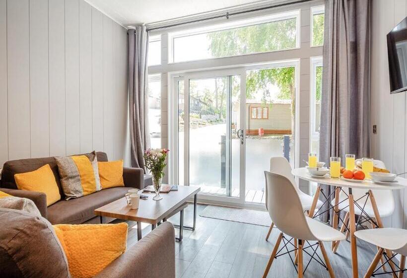 אתר נופש Ogwen Bank Caravan And Lodge Park