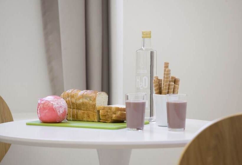 Ascensor Da Bica   Lisbon Serviced Apartments