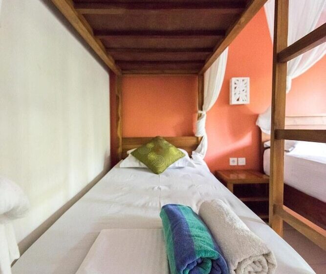 호텔 Arjuna Homestay
