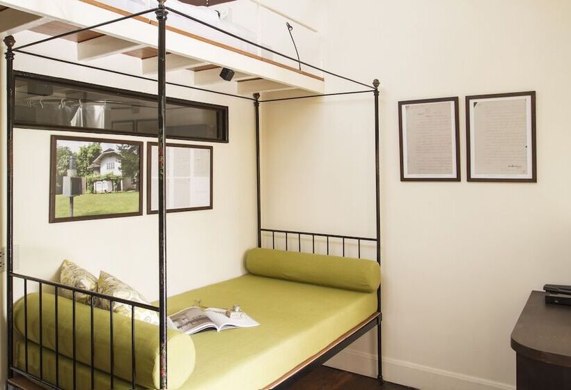 ホテル Baan Luang Rajamaitri Historic Inn