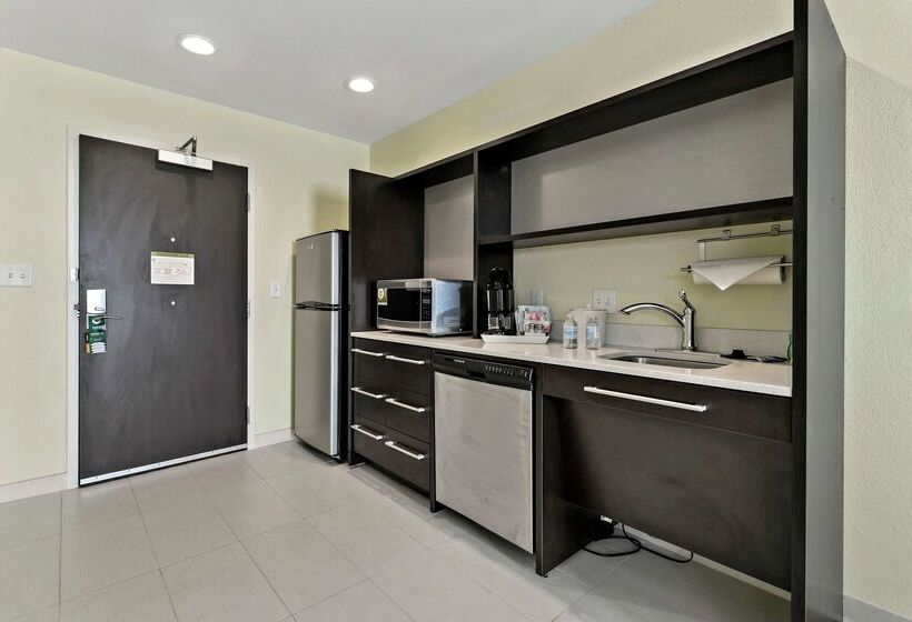 فندق Home2 Suites By Hilton Gulfport I10