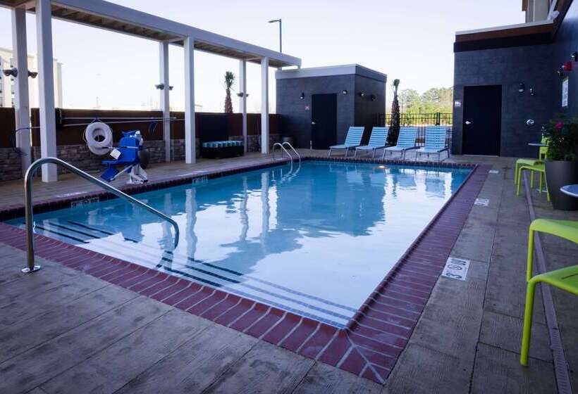 فندق Home2 Suites By Hilton Gulfport I10