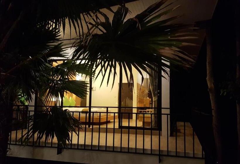 هتل Jasmine Resort And Spa
