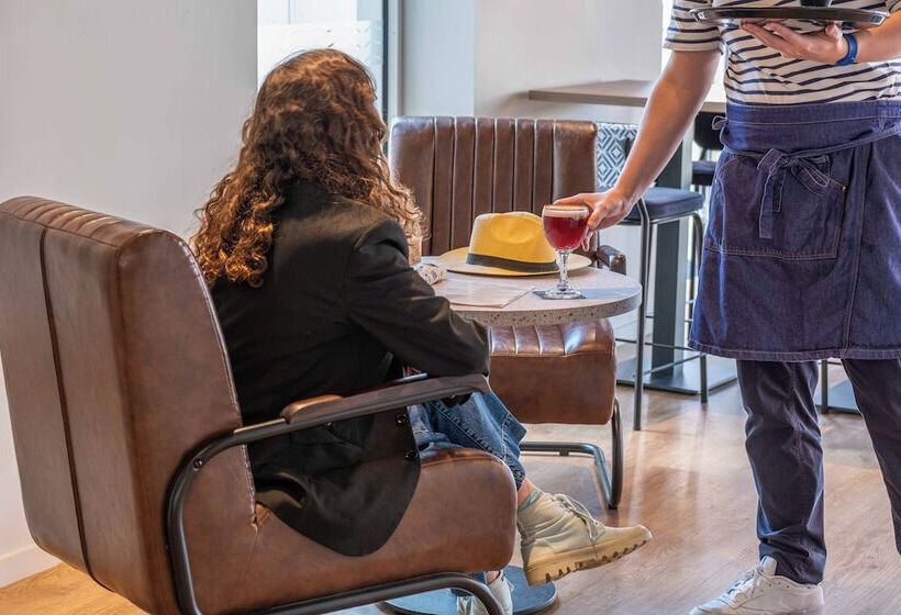 فندق L Escale Marine, The Originals Relais