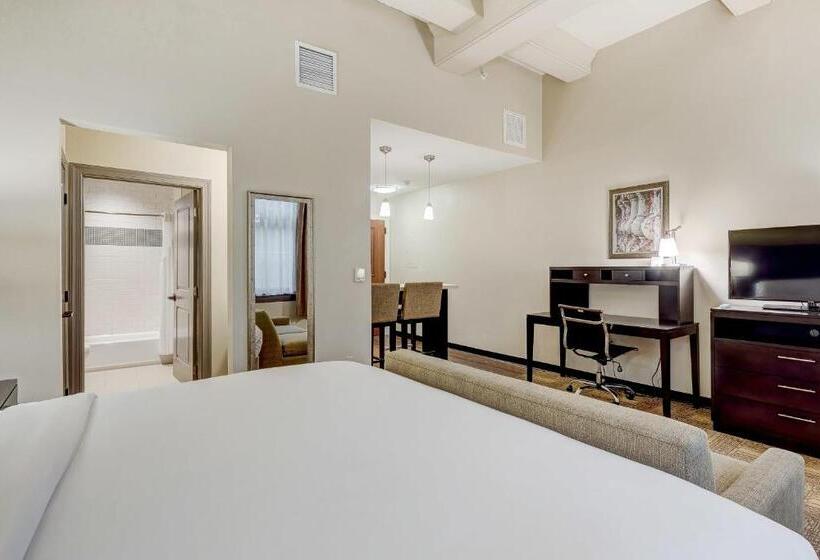 בית מלון כפרי Staybridge Suites Baltimore   Inner Harbor, An Ihg