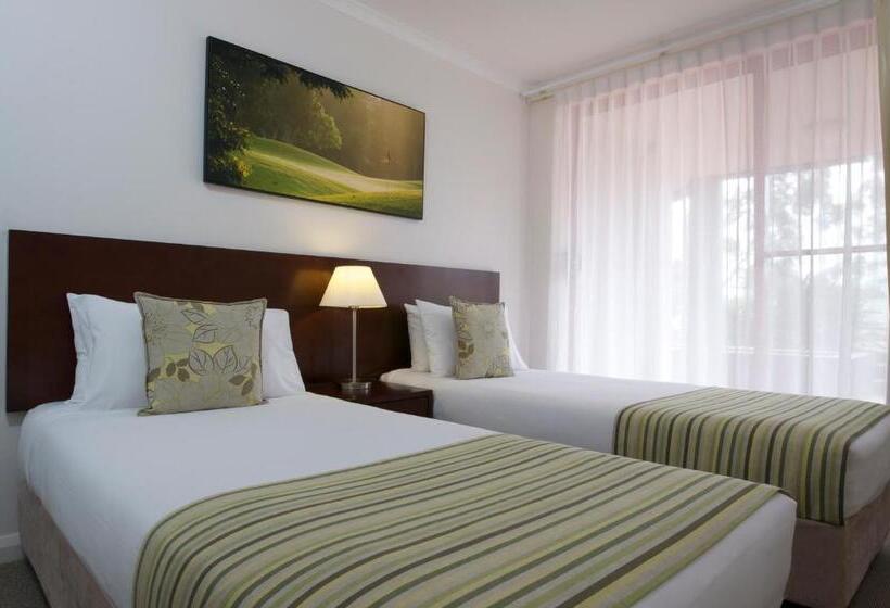 فندق Club Wyndham Port Stephens