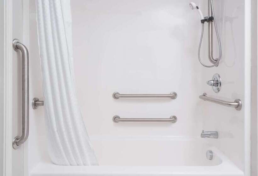 酒店 Coratel Inn & Suites By Jasper Rochester