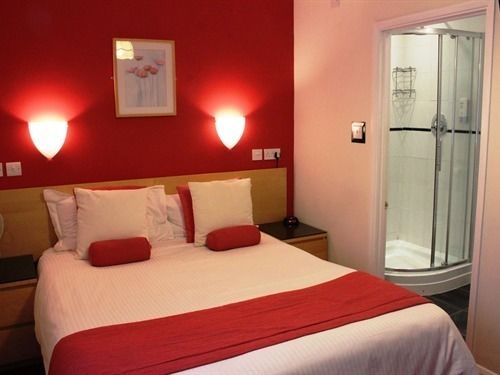 بنسيون Abbey Guest House