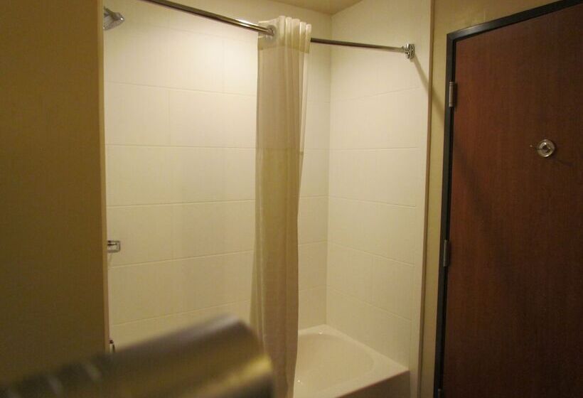 فندق Heartland Inn And Suites