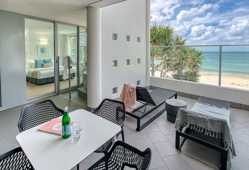 On The Beach Noosa Resort