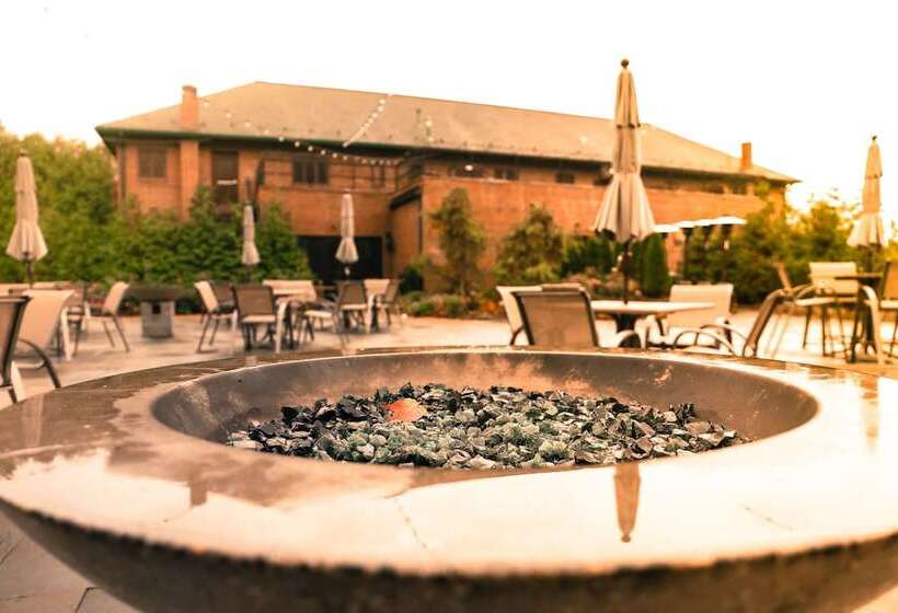 The Beaumont Inn