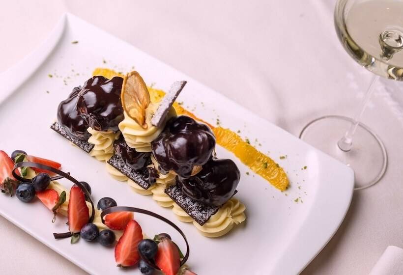 Beverly Alps Hotel & Spa