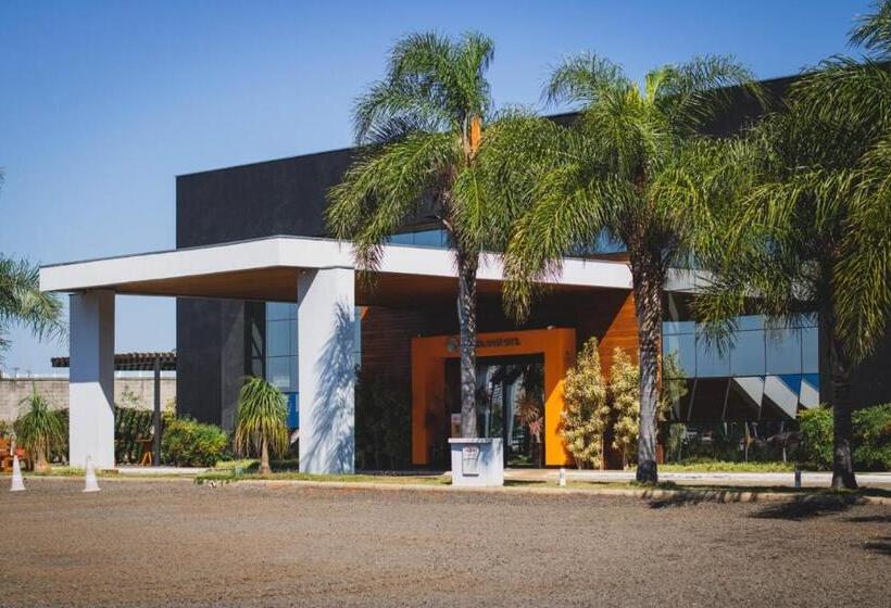 בית מלון כפרי Estância Avaré