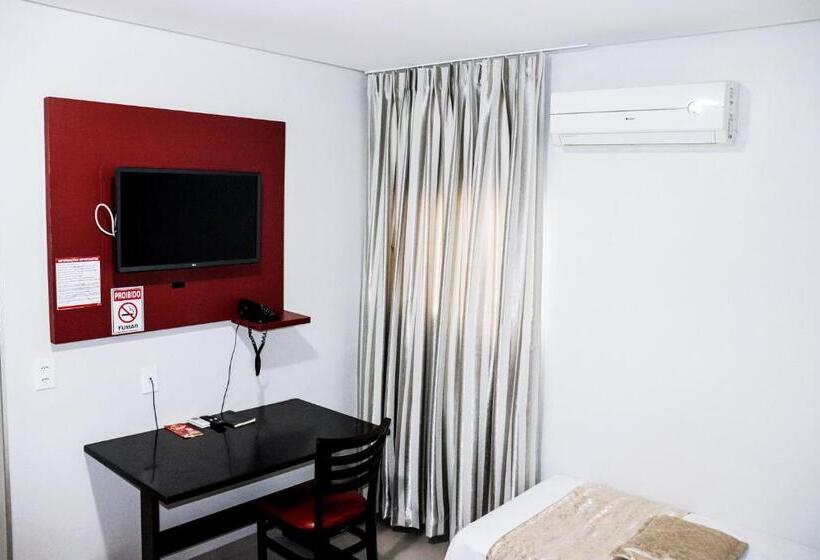 בית מלון כפרי Paris