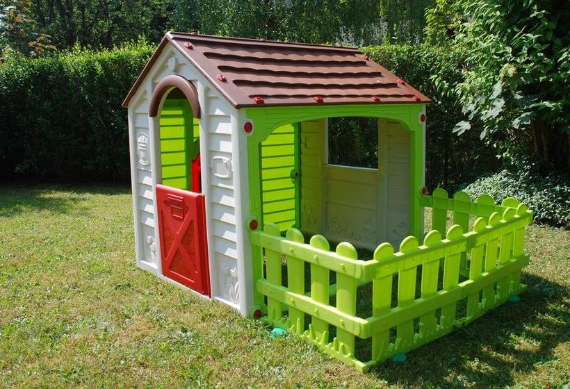 تختخواب و صبحانه Pension Agnes