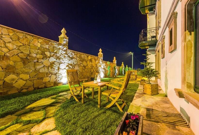 Cunda Kordon Otel