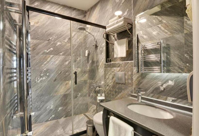 هتل Grande Stella