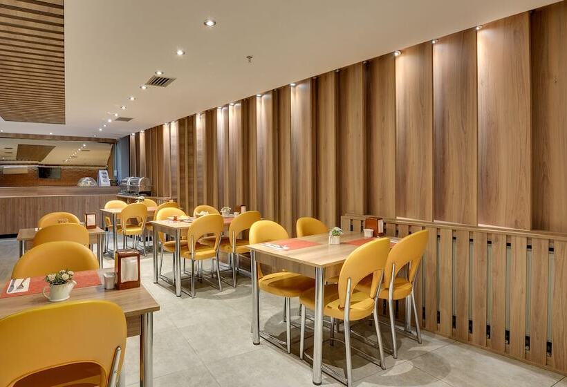 هتل Grande Stella