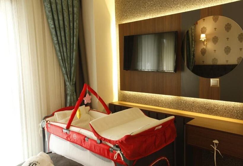 هتل Grande Stella