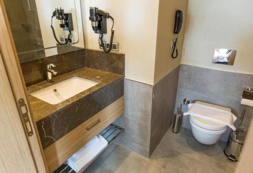 בית מלון כפרי Ramada Encore By Wyndham Eskisehir