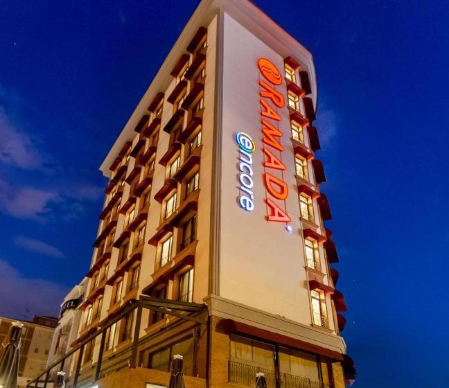 בית מלון כפרי Ramada Encore By Wyndham Eskisehir