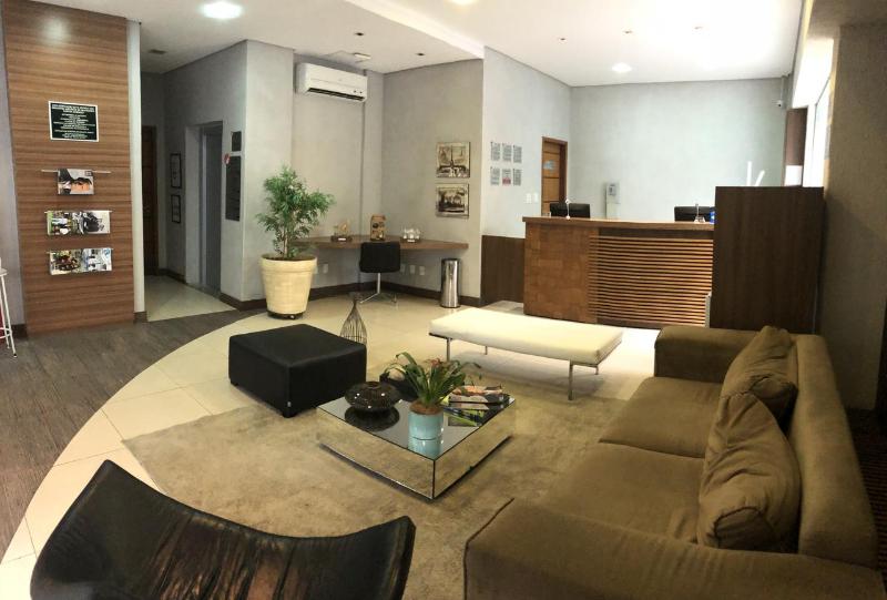 Summit Dom Apart