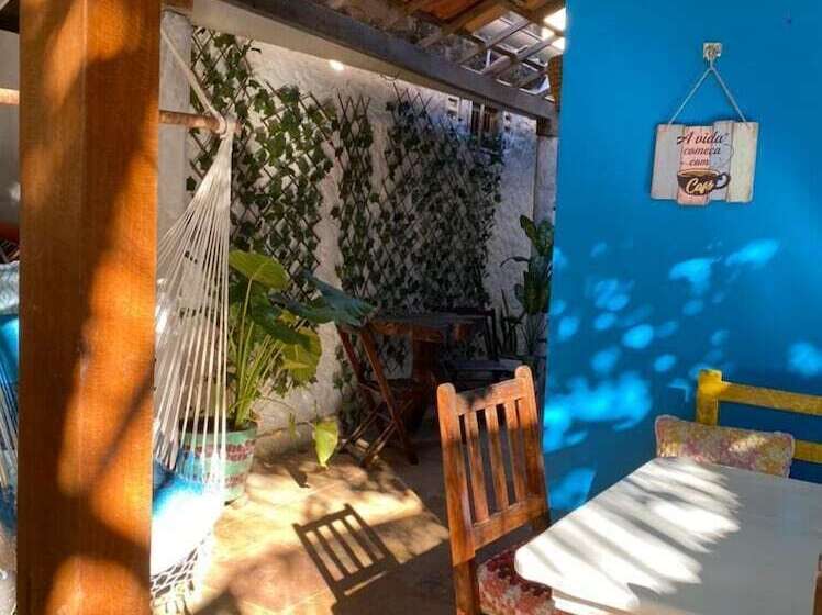 تختخواب و صبحانه Bebel Kite House