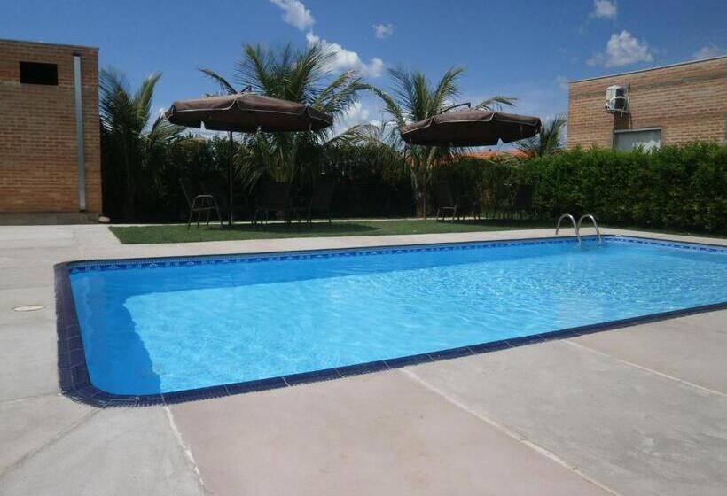 ホテル Pousada Nuporanga