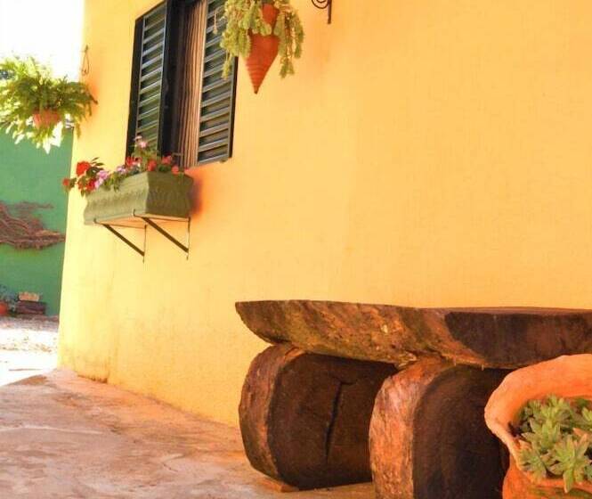 ホテル Pousada Villa Três