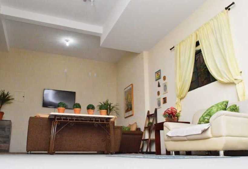 ホテル Pousada Villa Três