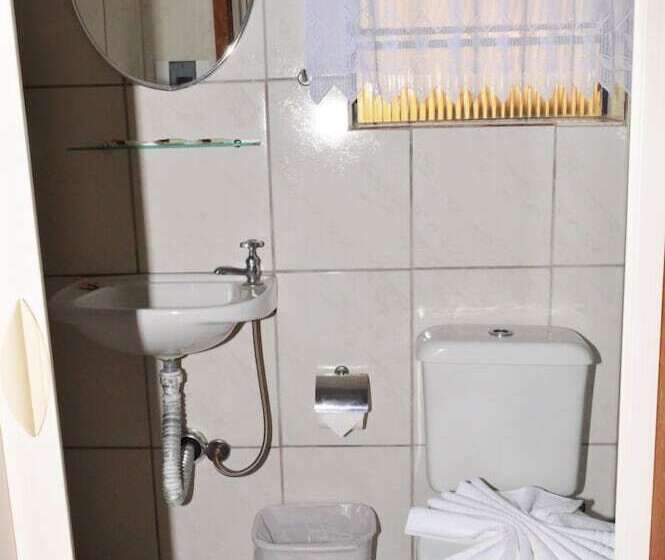 ホテル Pousada Villa Três