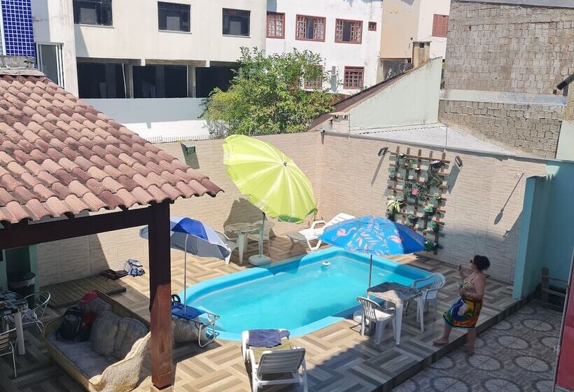 Beira Mar Hostel