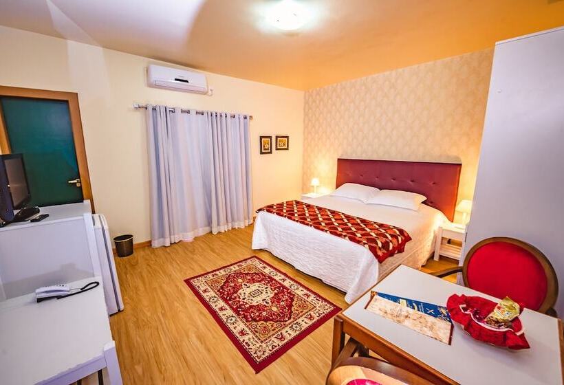 בית מלון כפרי Cafezal Palace