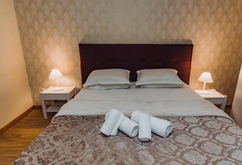 בית מלון כפרי Cafezal Palace