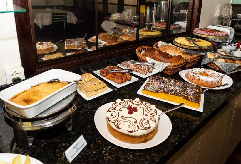 ホテル Filadélfia Hospedagens E Eventos
