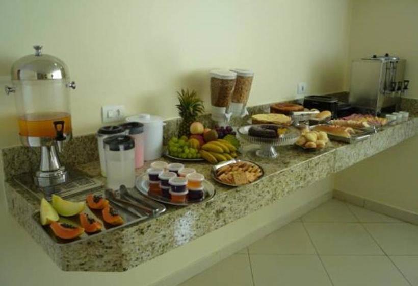 ホテル Itupeva Plaza