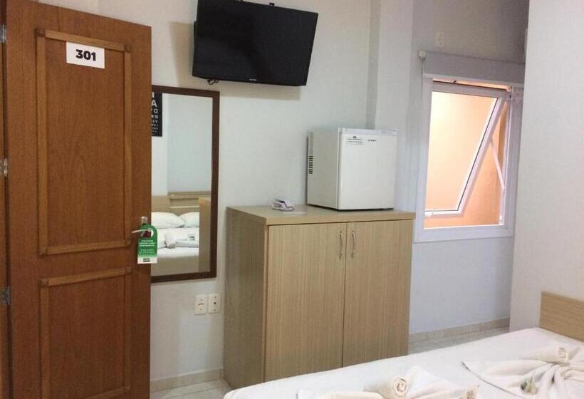 ホテル Nhtel Acomodações