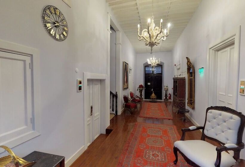 هتل 1207 Special Class