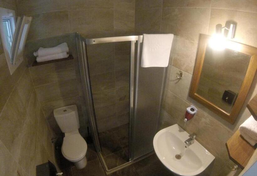 ホテル Rainbow Bay Ozdere Beach