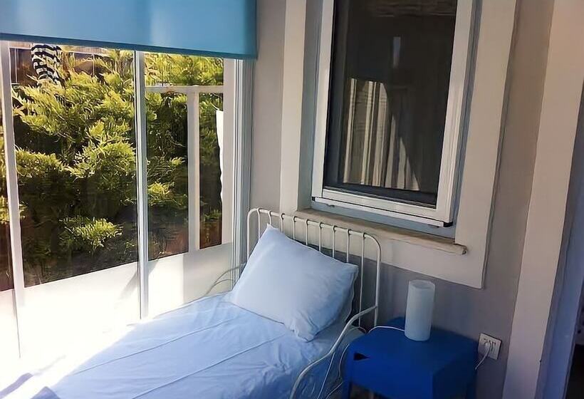 تختخواب و صبحانه Aspasia House
