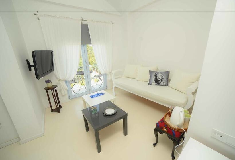 تختخواب و صبحانه Aspasia House