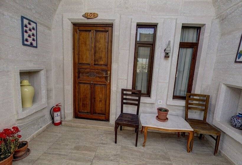 تختخواب و صبحانه Hikmet's House