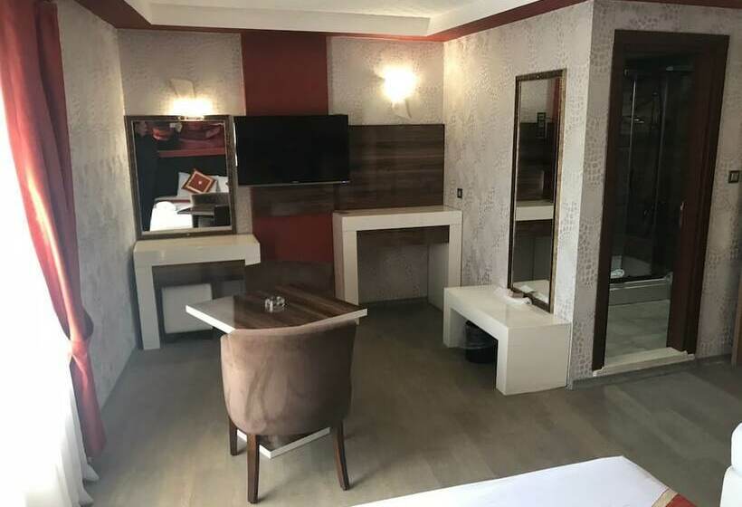 فندق Ozcelik