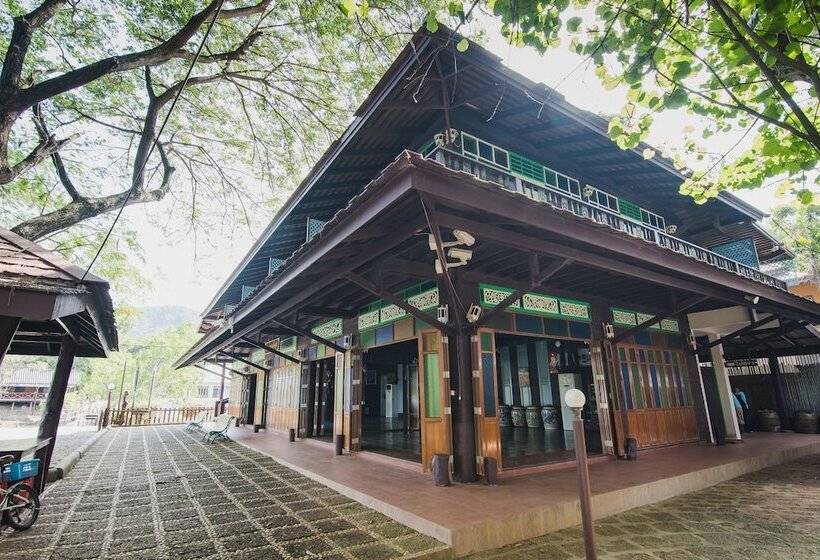 هتل Baan Imm Sook Resort