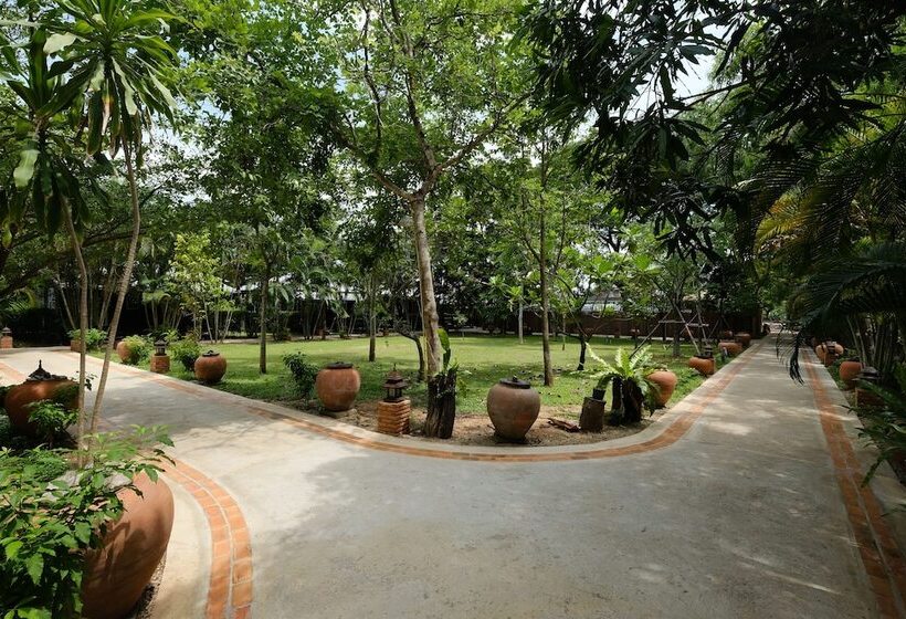 هتل Baan Imm Sook Resort