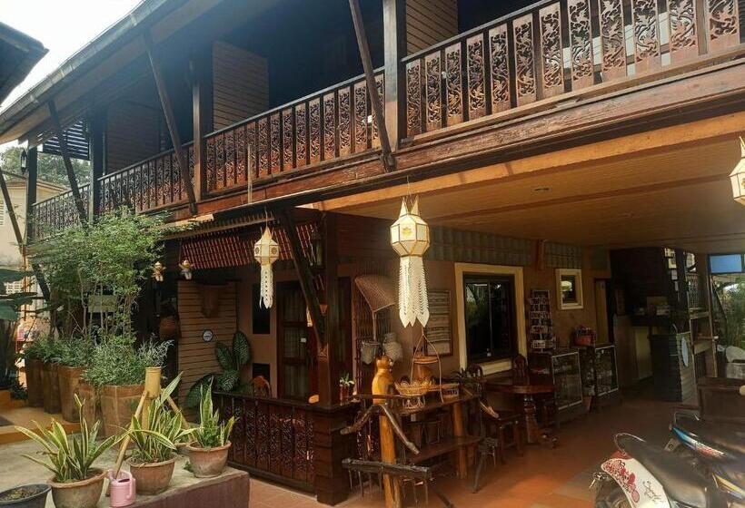 هتل Baanfai Guesthouse Chiangkhong