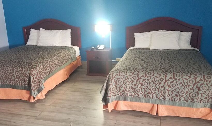 Отель Carrizo Executive Inn