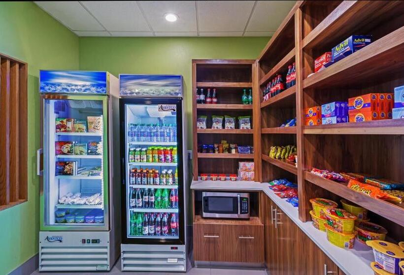 فندق Holiday Inn Express & Suites Perryton By Ihg