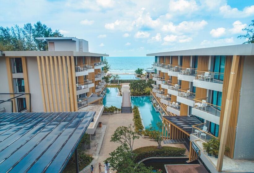 هتل Sand Dunes Chaolao Beach Resort