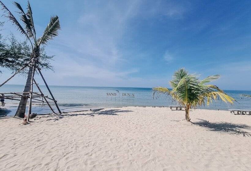 هتل Sand Dunes Chaolao Beach Resort